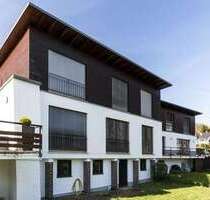 Haus zum Mieten in Kelkheim 3.000,00 € 208 m²