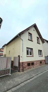 Foto - Haus zum Kaufen in Groß-Zimmern 310.000,00 € 120 m²