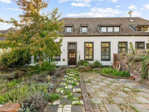 Foto - Wohnung zum Kaufen in Krefeld 260.000,00 € 122.99 m²