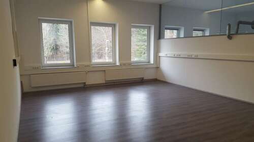 Foto - Büro in Weißensberg 532,00 € 38 m²