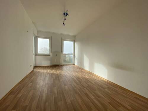 Foto - Wohnung zum Kaufen in Neustadt 205.000,00 € 79.62 m²