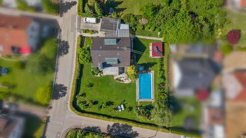 Foto - Haus zum Kaufen in Burgau 699.000,00 € 213.12 m²