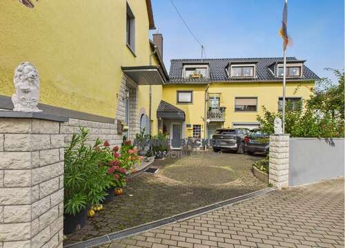 Foto - Haus zum Kaufen in Koblenz 673.000,00 € 373 m²