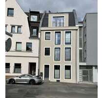 Haus zum Kaufen in Köln, Alt-Müngersdorf 1.550.000,00 € 215 m²