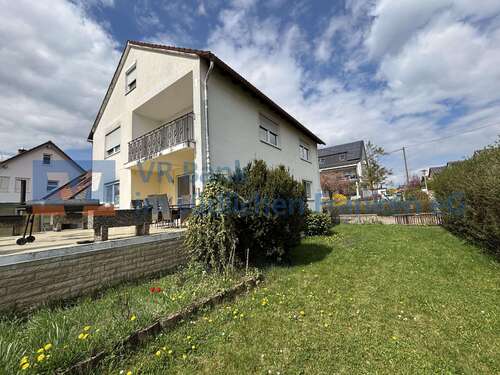 Foto - Haus zum Kaufen in Wallerstein 335.000,00 € 220 m²