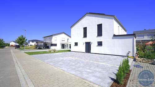 Foto - Haus zum Kaufen in Hülben 799.000,00 € 204 m²