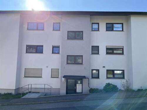 Foto - Wohnung zum Kaufen in Niederstetten 189.000,00 € 120 m²