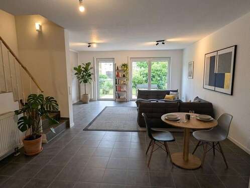 Foto - Haus zum Mieten in Neustadt Mußbach 1.750,00 € 155 m²