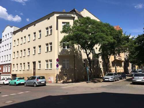 Foto - Wohnung zum Mieten in HalleSaale 750,00 € 92 m²
