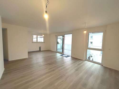 Foto - Wohnung zum Mieten in Fellbach 1.600,00 € 73.22 m²