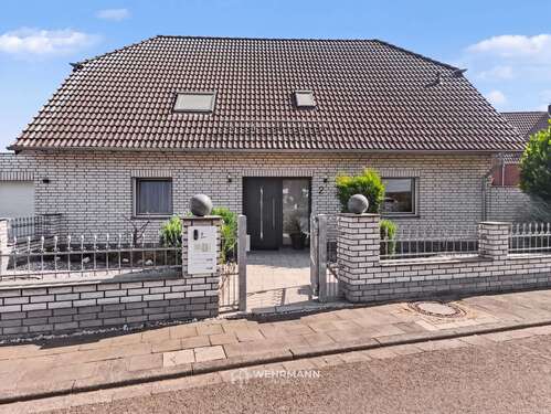 Foto - Haus zum Kaufen in Elsdorf 449.000,00 € 163 m²