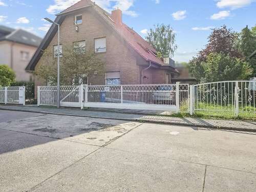 Foto - Haus zum Kaufen in Berlin 945.000,00 € 210.85 m²