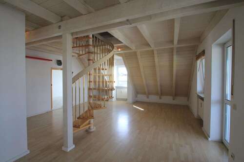 Foto - Wohnung zum Mieten in Krumbach 685,00 € 95 m²