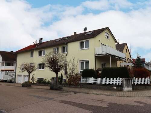 Foto - Haus zum Kaufen in Linkenheim-Hochstetten 765.000,00 € 305.14 m²