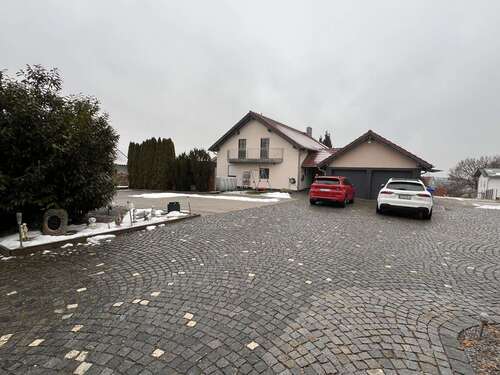 Foto - Haus zum Kaufen in Hengersberg 680.000,00 € 156.26 m²