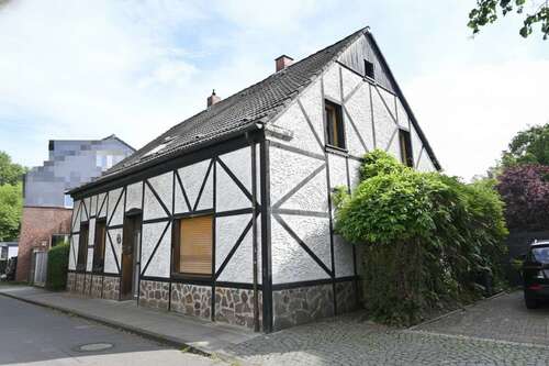 Foto - Haus zum Kaufen in Essen Steele 495.000,00 € 171 m²