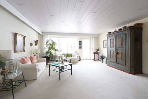 Foto - Haus zum Kaufen in Warthausen 517.000,00 € 165 m²