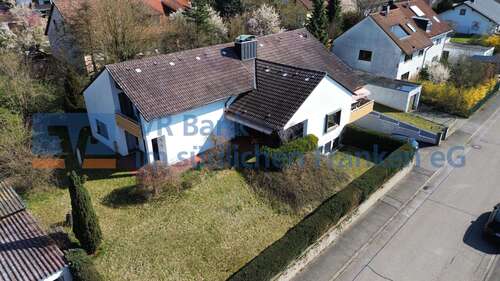 Foto - Haus zum Kaufen in Windsbach 395.000,00 € 220 m²