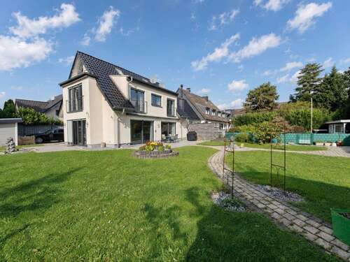 Foto - Haus zum Kaufen in Mülheim 959.000,00 € 185.81 m²