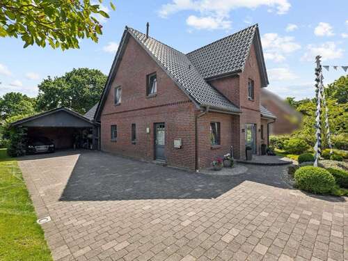 Foto - Haus zum Kaufen in Hüsby 649.000,00 € 228 m²