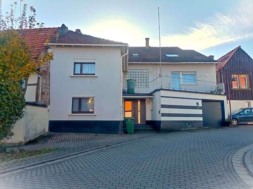 Foto - Haus zum Mieten in Wendelsheim 1.800,00 € 250 m²