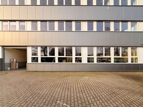 Foto - Halle in Solingen 1.269,60 € 184 m²