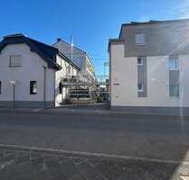 Haus zum Kaufen in Ludwigshafen am Rhein Oggersheim 980.000,00 € 356.3 m² - Ludwigshafen am Rhein / Oggersheim