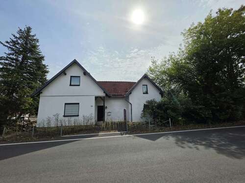 Foto - Haus zum Kaufen in Bad Liebenstein 45.000,00 € 84 m²