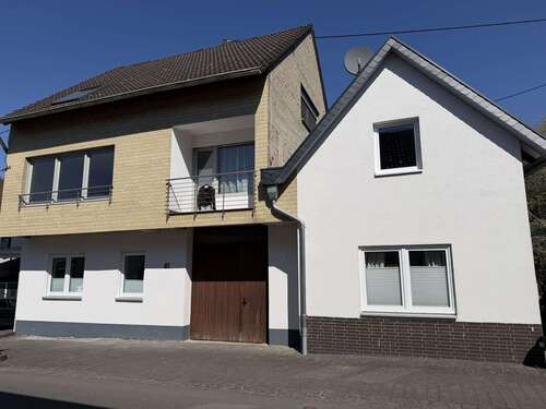 Foto - Haus zum Kaufen in Hönningen 398.000,00 € 236 m²