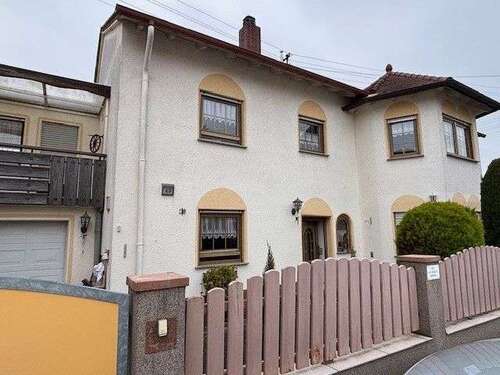 Foto - Haus zum Kaufen in Ludwigshafen am Rhein 550.000,00 € 185 m²