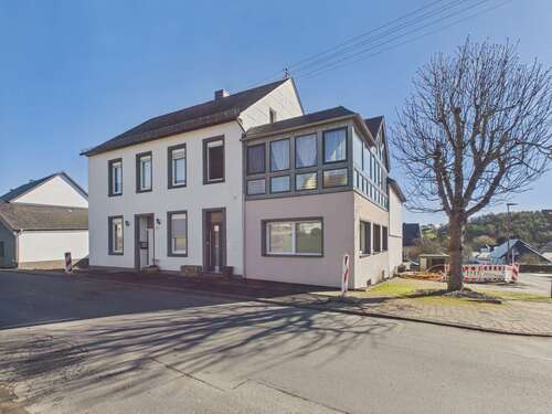 Foto - Haus zum Kaufen in Berndorf 375.000,00 € 535 m²