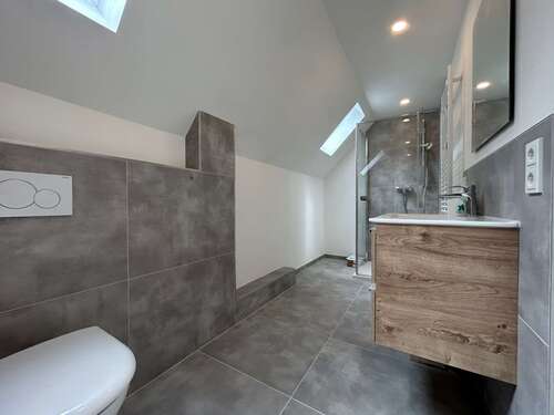 Foto - Haus zum Mieten in Bonn 2.100,00 € 150 m²