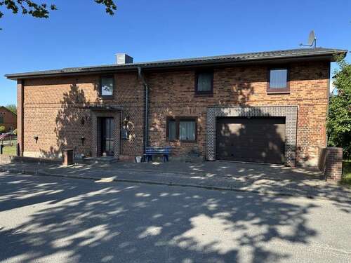 Foto - Haus zum Kaufen in Bühnsdorf 219.900,00 € 153 m²