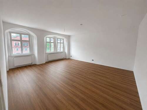 Foto - Wohnung zum Mieten in Weida 700,00 € 93 m²