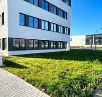 Einzelhandel in Schönefeld 3.512,85 € 212.91 m²