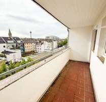 Wohnung zum Kaufen in Düsseldorf 299.900,00 € 90 m²