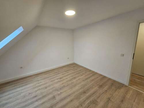 Foto - Wohnung zum Mieten in Schiffweiler 570,00 € 57.84 m²