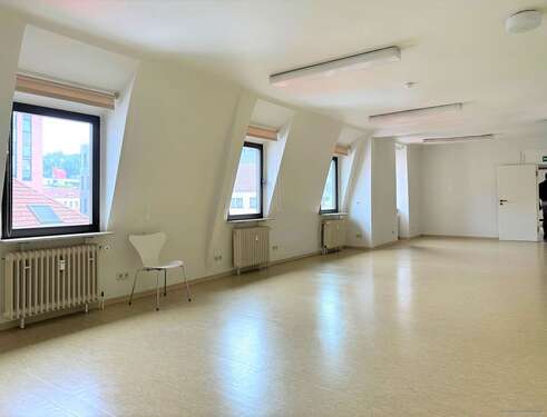 Foto - Büro in Merzig 1.400,00 € 180 m²