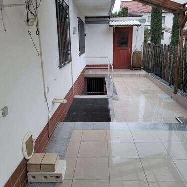 Foto - Wohnung zum Mieten in Neulußheim 1.100,00 € 130 m²