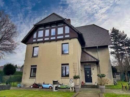 Foto - Haus zum Kaufen in Korschenbroich 769.000,00 € 338 m²