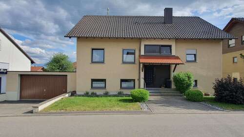 Foto - Haus zum Kaufen in Winterlingen 295.000,00 € 189 m²