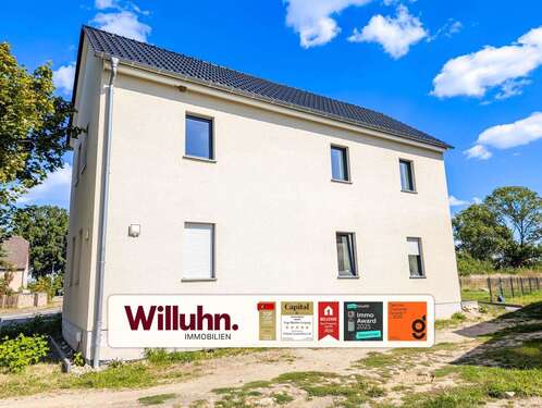 Foto - Haus zum Mieten in Schönwölkau 2.940,00 € 300 m²