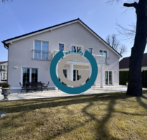 Haus zum Kaufen in Dallgow 1.499.000,00 € 320 m²