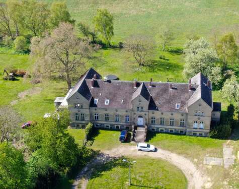 Foto - Haus zum Kaufen in Bartow 989.000,00 € 600 m²