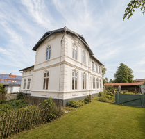 Haus zum Kaufen in Fehmarn 1.289.000,00 € 300 m²