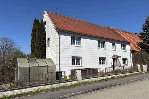 Foto - Haus zum Kaufen in Haundorf 250.000,00 € 147 m²