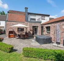 Haus zum Kaufen in Issum 648.000,00 € 280 m²