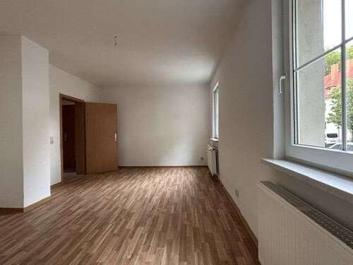 Foto - Wohnung zum Mieten in Leuna 490,00 € 76 m²