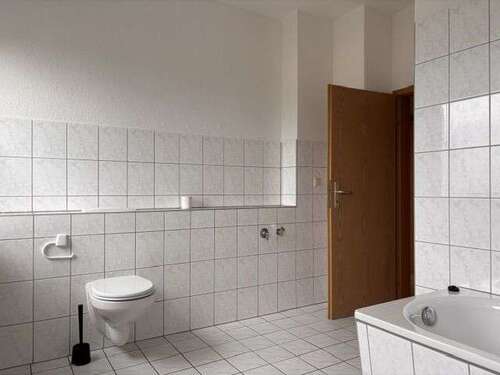 Foto - Wohnung zum Mieten in Leuna 396,00 € 66 m²
