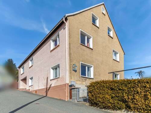 Foto - Haus zum Kaufen in Geyer 135.000,00 € 205 m²